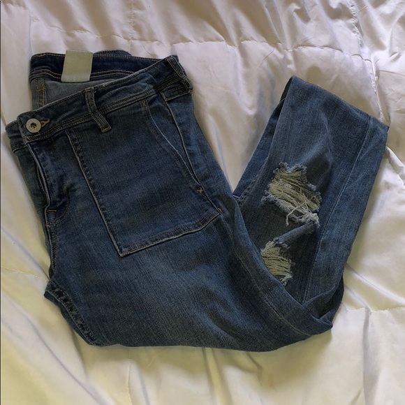 H&M Low Rose Ripped Jeans - Picture 4 of 5